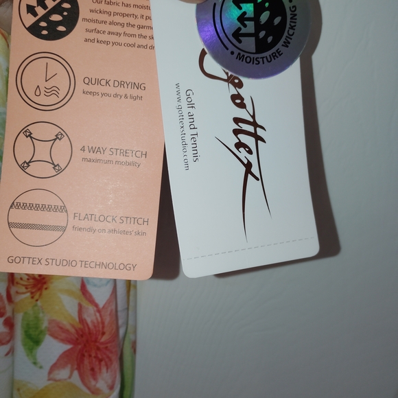 Gottex Golf + Tennis Mini Dress In Lilly Floral Print. - Picture 6 of 8